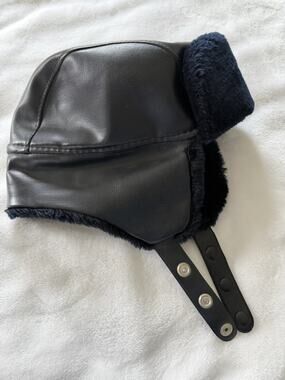 Black Leather Sz large 1950’s Vintage Trooper Hat Made in Korea Ear Flap Aviator